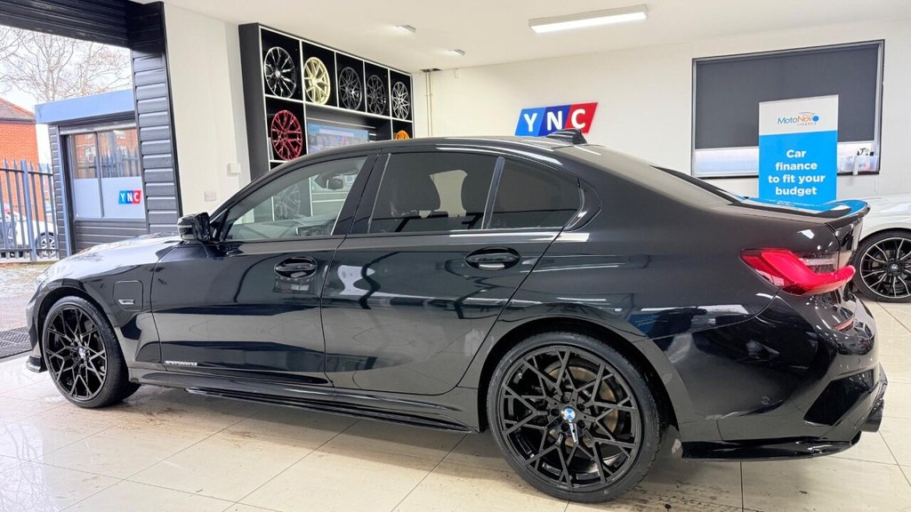 Used BMW 3 Series 2021 for sale - 77122153: Photo 10