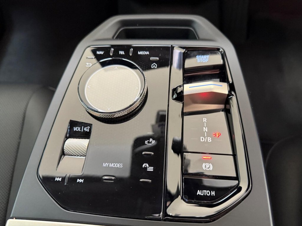 Used BMW iX 2022 for sale - 76617715: Photo 15