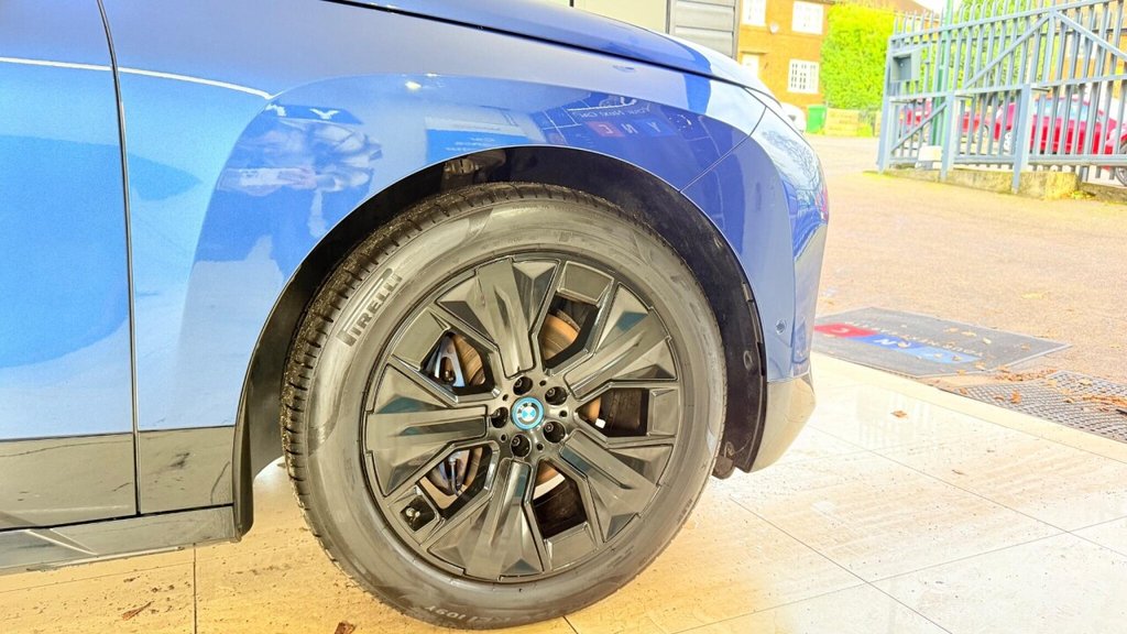 Used BMW iX 2022 for sale - 76617715: Photo 44