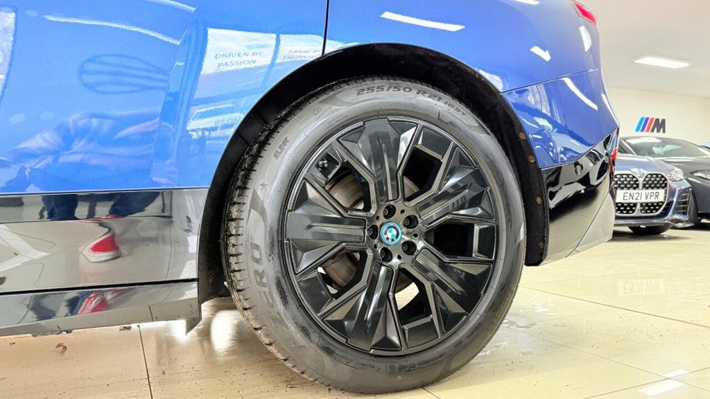 Used BMW iX 2022 for sale - 76617715: Photo 46
