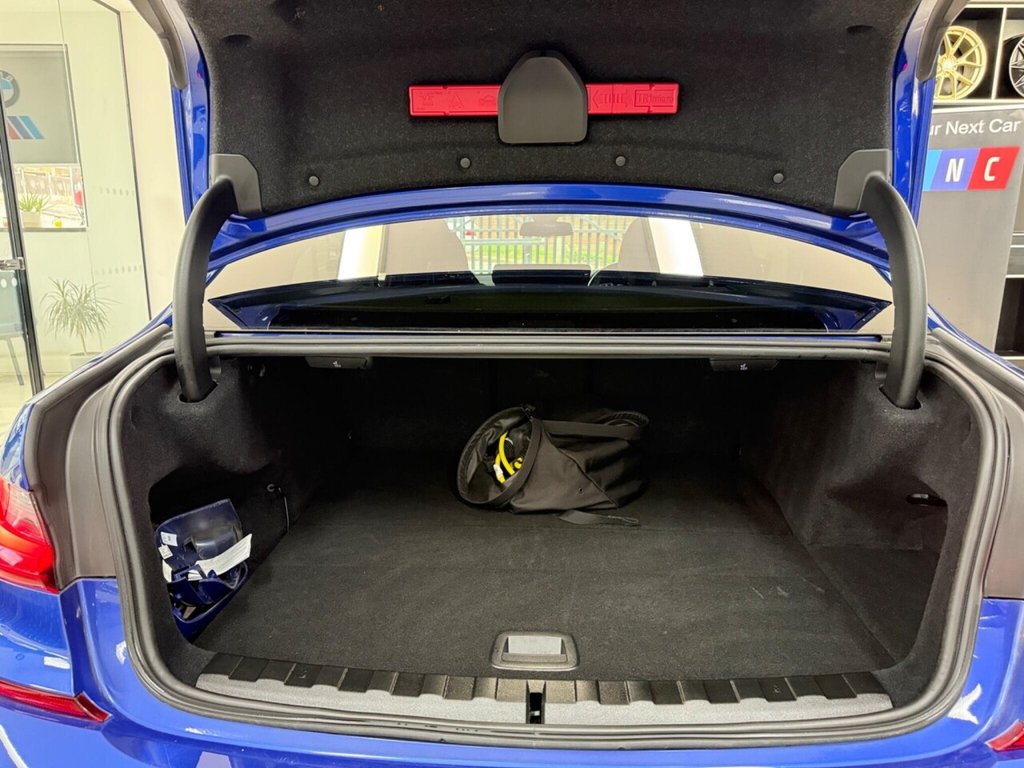 Used BMW 3 Series 2021 for sale - 76203094: Photo 32