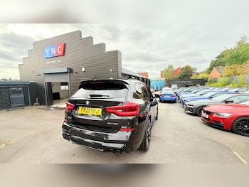 BMW - X3