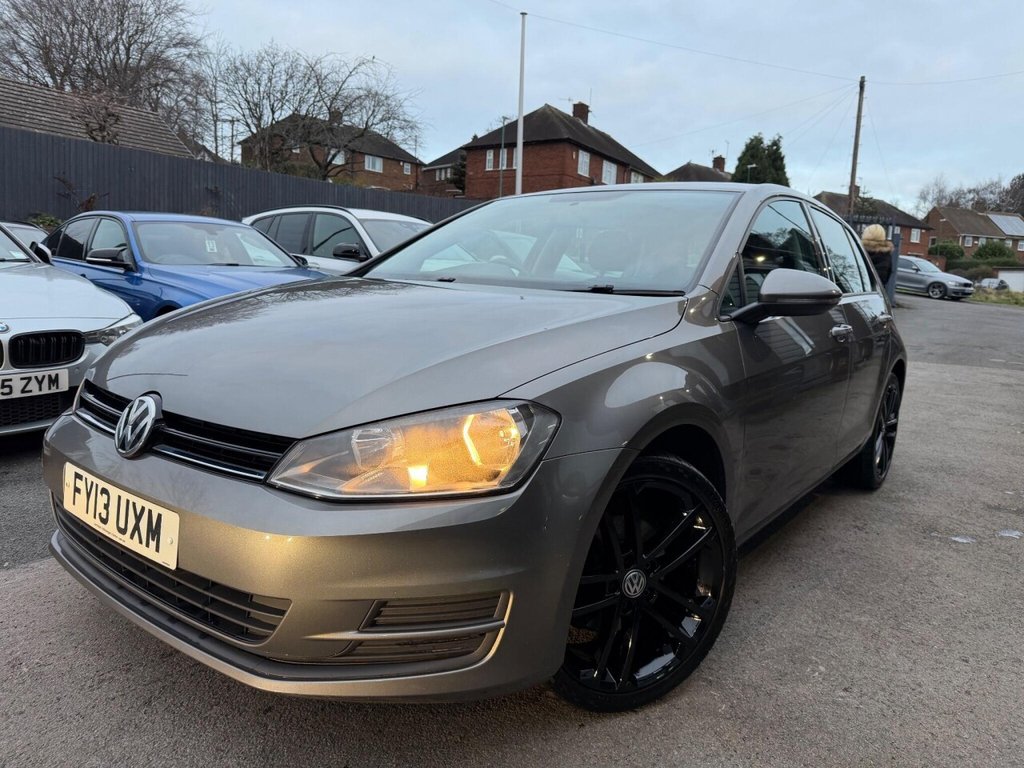 Used Volkswagen Golf 2013 for sale - 77072782: Photo 2