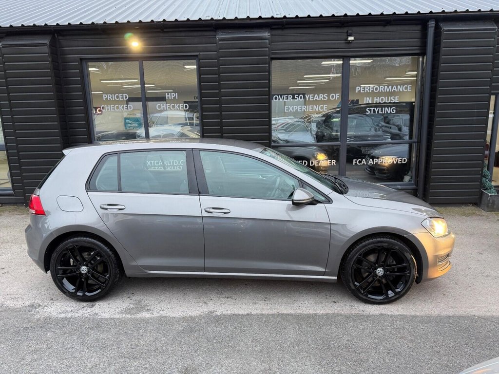 Used Volkswagen Golf 2013 for sale - 77072782: Photo 20