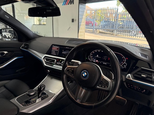 Used BMW 3 Series 2021 for sale - 76119244: Photo 31