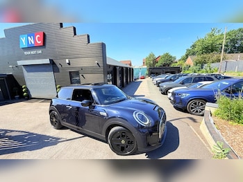 Used MINI Hatch 2022 for sale - 78996147: Photo