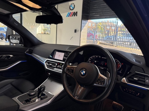 Used BMW 3 Series 2021 for sale - 76185409: Photo 35