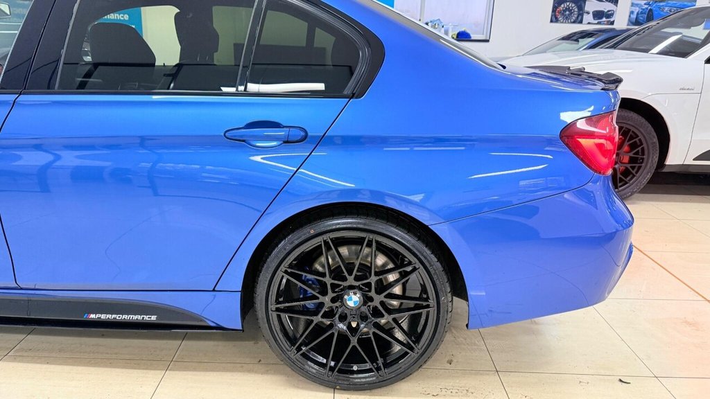 Used BMW 3 Series 2018 for sale - 77031084: Photo 35