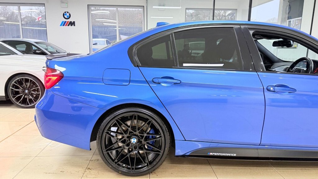 Used BMW 3 Series 2018 for sale - 77031084: Photo 38