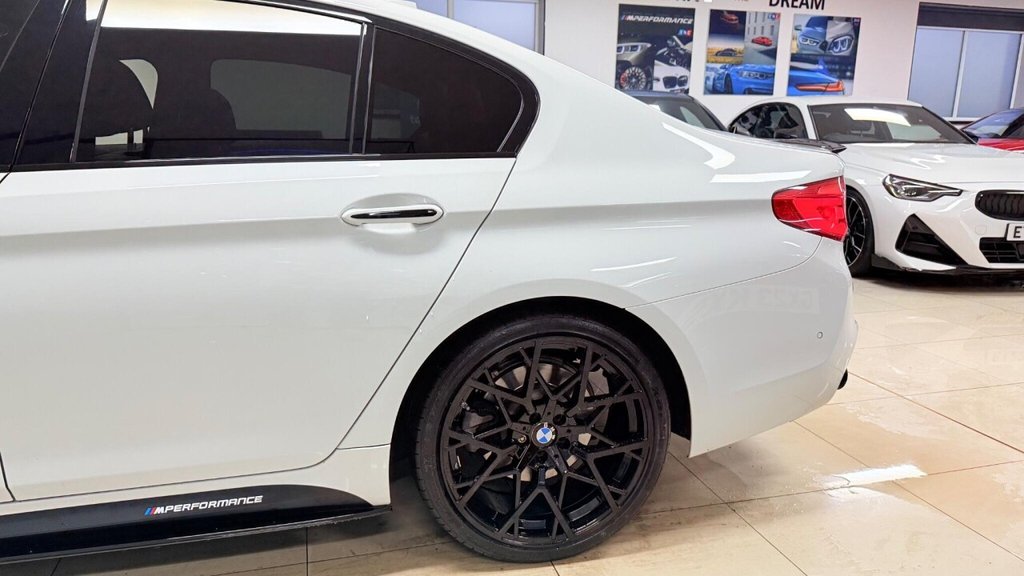 Used BMW 5 Series 2017 for sale - 76986105: Photo 13