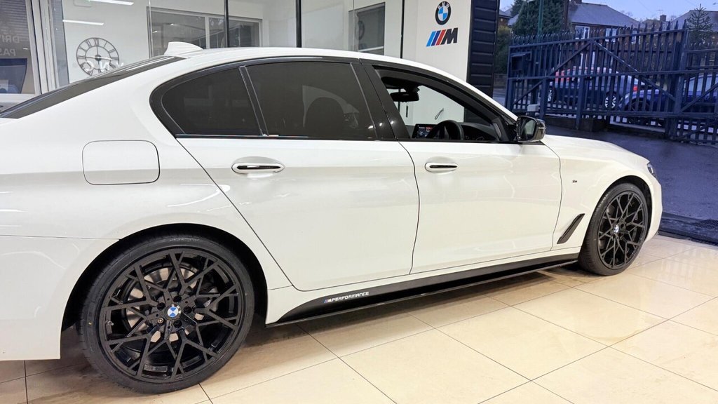 Used BMW 5 Series 2017 for sale - 76986105: Photo 15