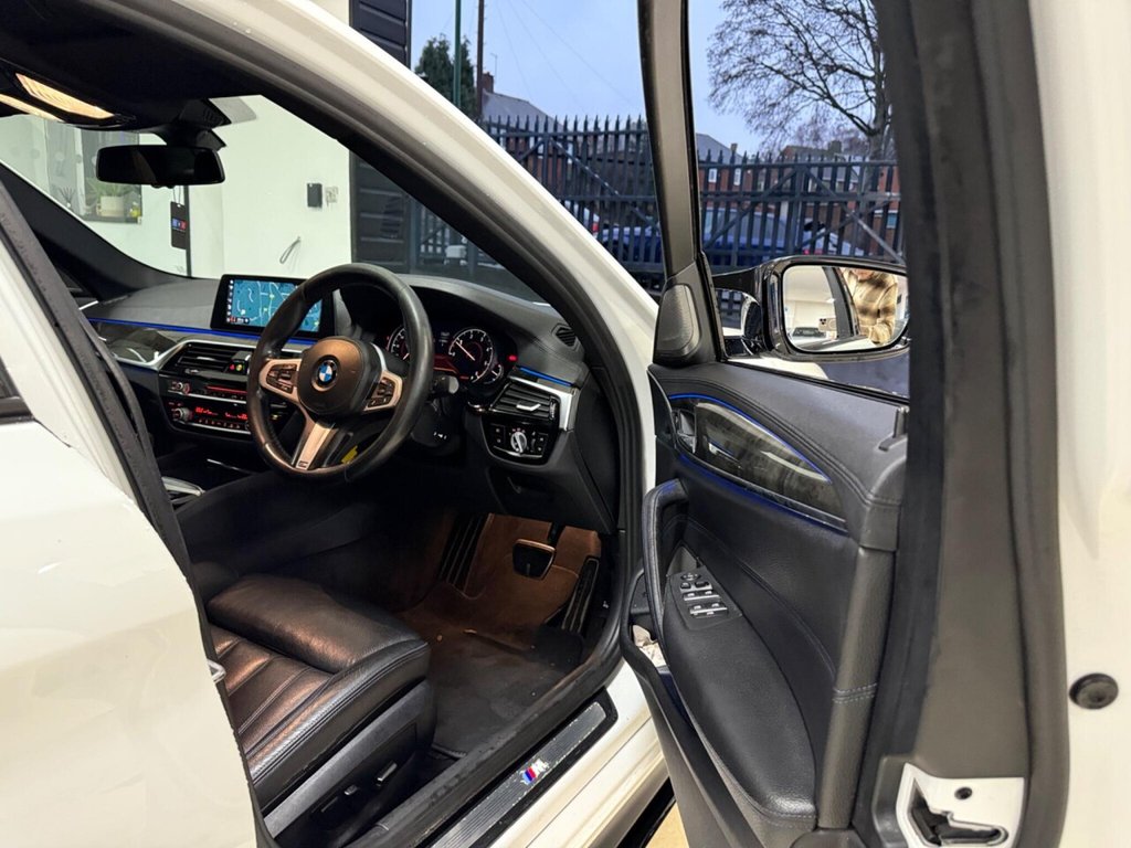 Used BMW 5 Series 2017 for sale - 76986105: Photo 8