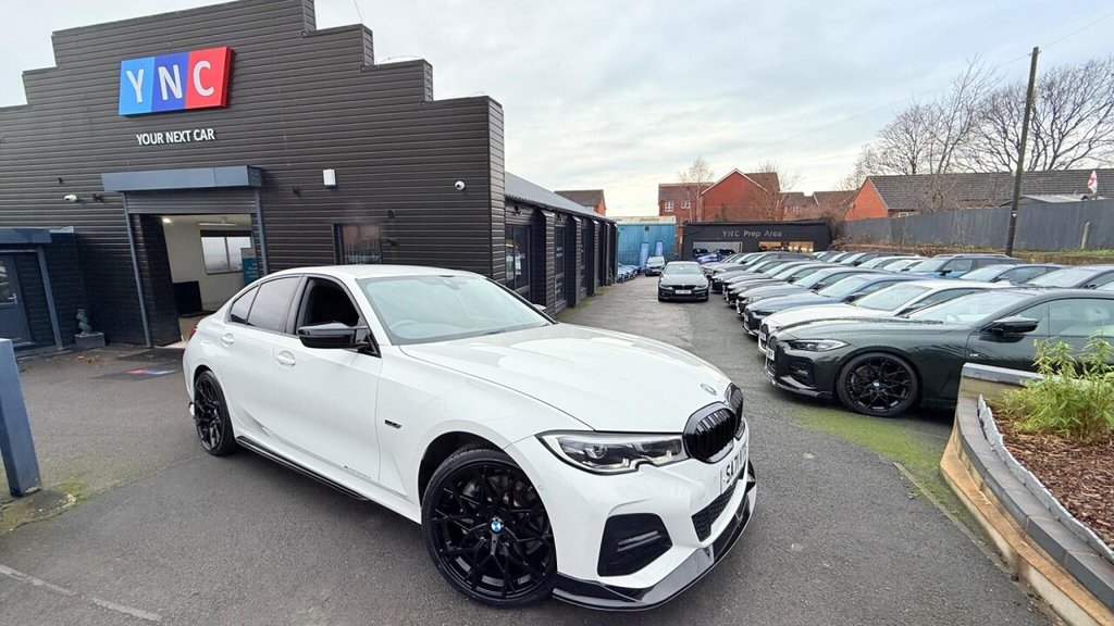 Used BMW 3 Series 2021 for sale - 76962451: Photo 2