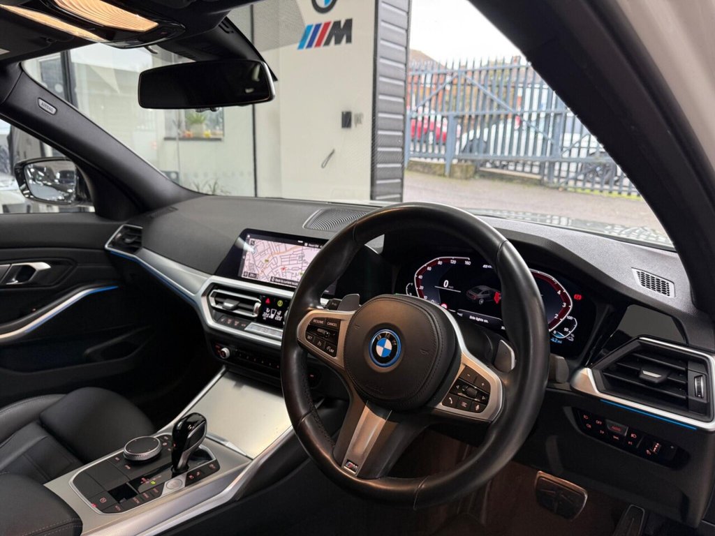 Used BMW 3 Series 2021 for sale - 76962451: Photo 31