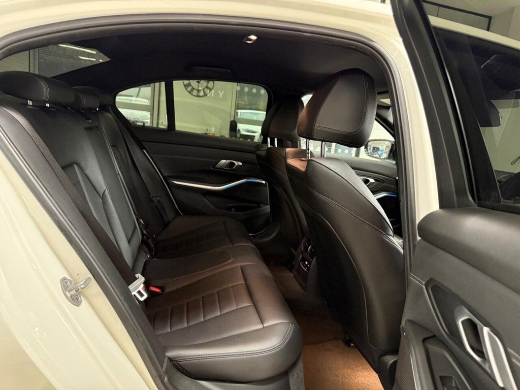 Used BMW 3 Series 2021 for sale - 76962451: Photo 32