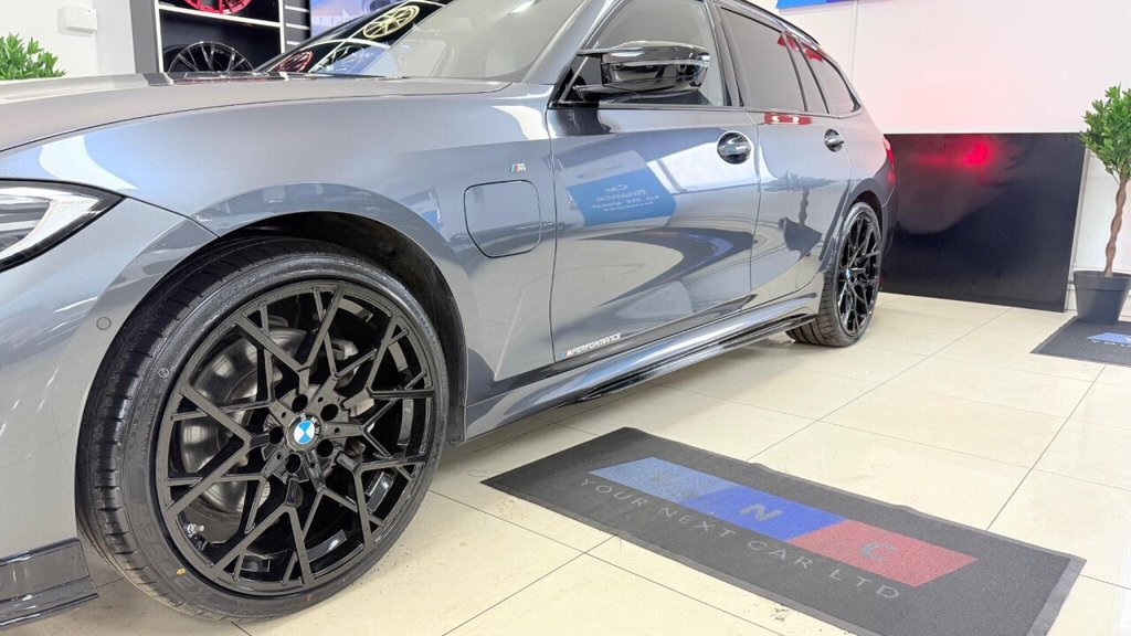 Used BMW 3 Series 2021 for sale - 77905419: Photo 9