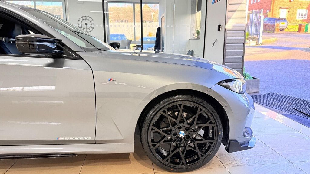 Used BMW 3 Series 2022 for sale - 77583130: Photo 12