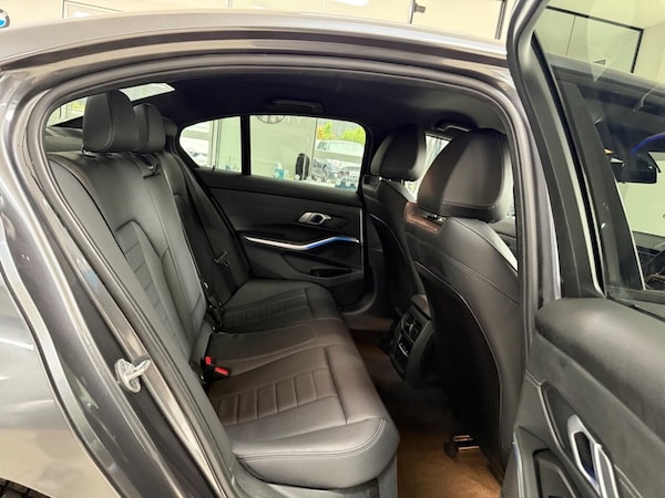 Used BMW 3 Series 2021 for sale - 75397769: Photo 28