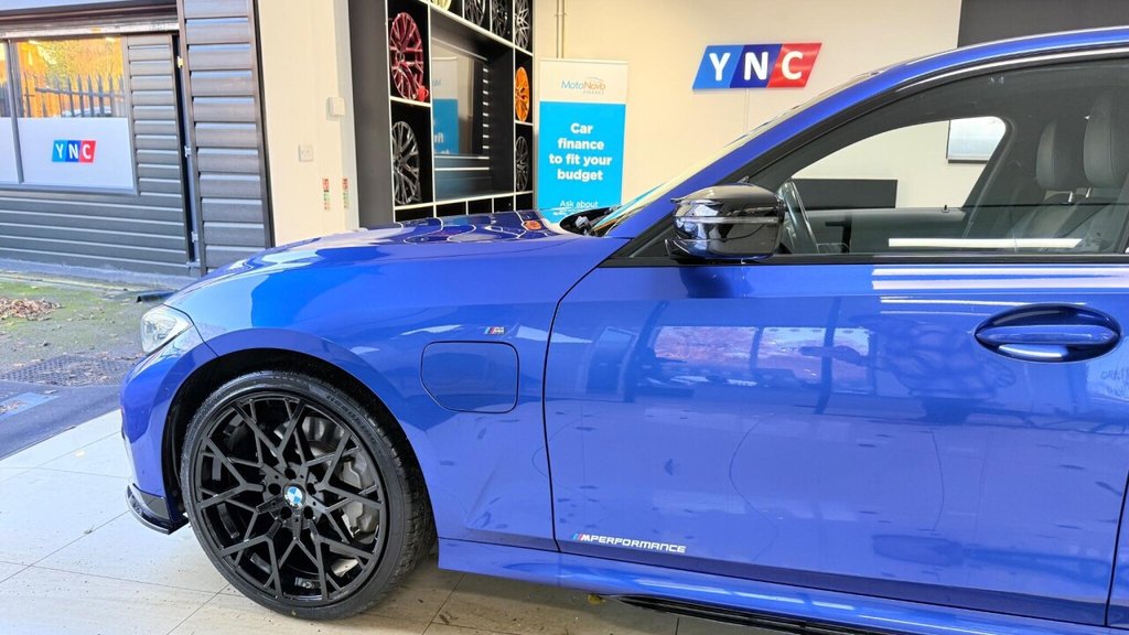 Used BMW 3 Series 2019 for sale - 76900818: Photo 11