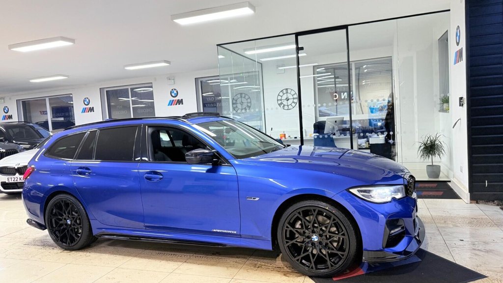 Used BMW 3 Series 2022 for sale - 76950442: Photo 4