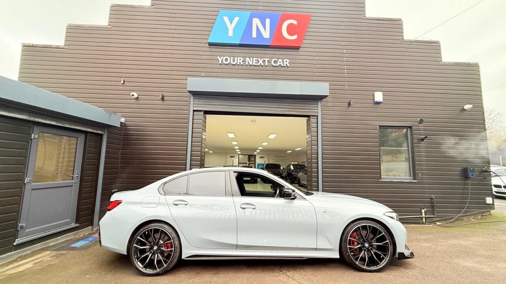 Used BMW 3 Series 2022 for sale - 77328268: Photo 2