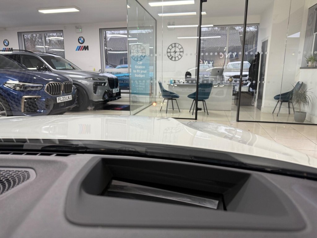 Used BMW 3 Series 2019 for sale - 77680895: Photo 26