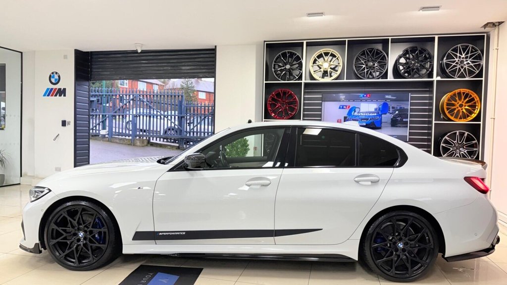 Used BMW 3 Series 2019 for sale - 77680895: Photo 42