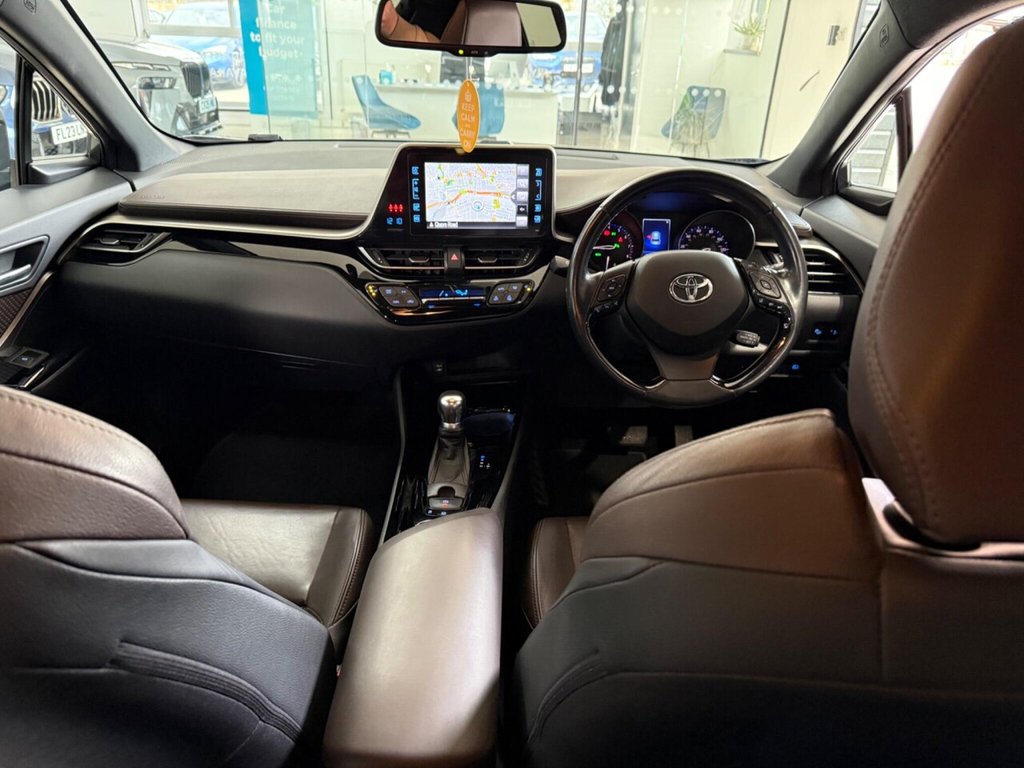 Used Toyota C-HR 2018 for sale - 77991284: Photo 3