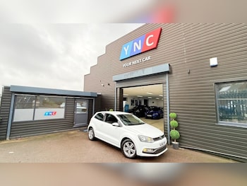 Used Volkswagen Polo 2016 for sale - 77521532: Photo