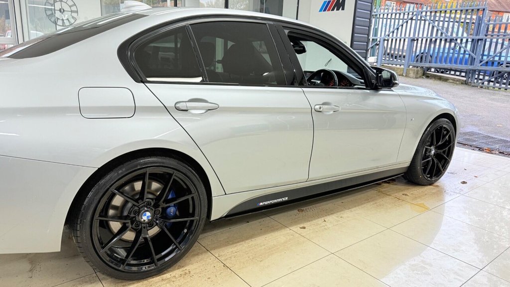 Used BMW 3 Series 2018 for sale - 76482042: Photo 12