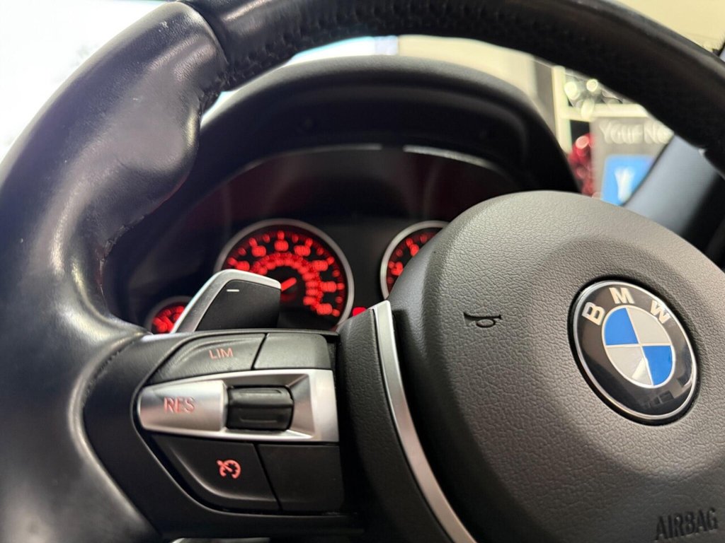 Used BMW 3 Series 2018 for sale - 76482042: Photo 29