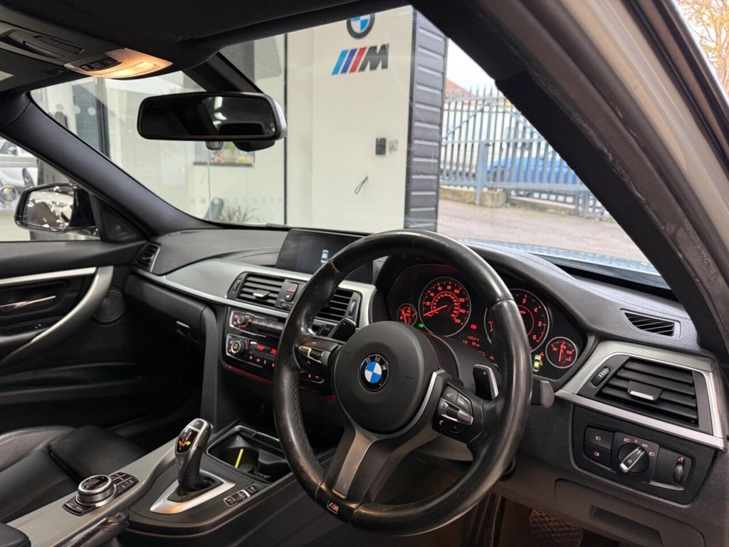 Used BMW 3 Series 2018 for sale - 76482042: Photo 31