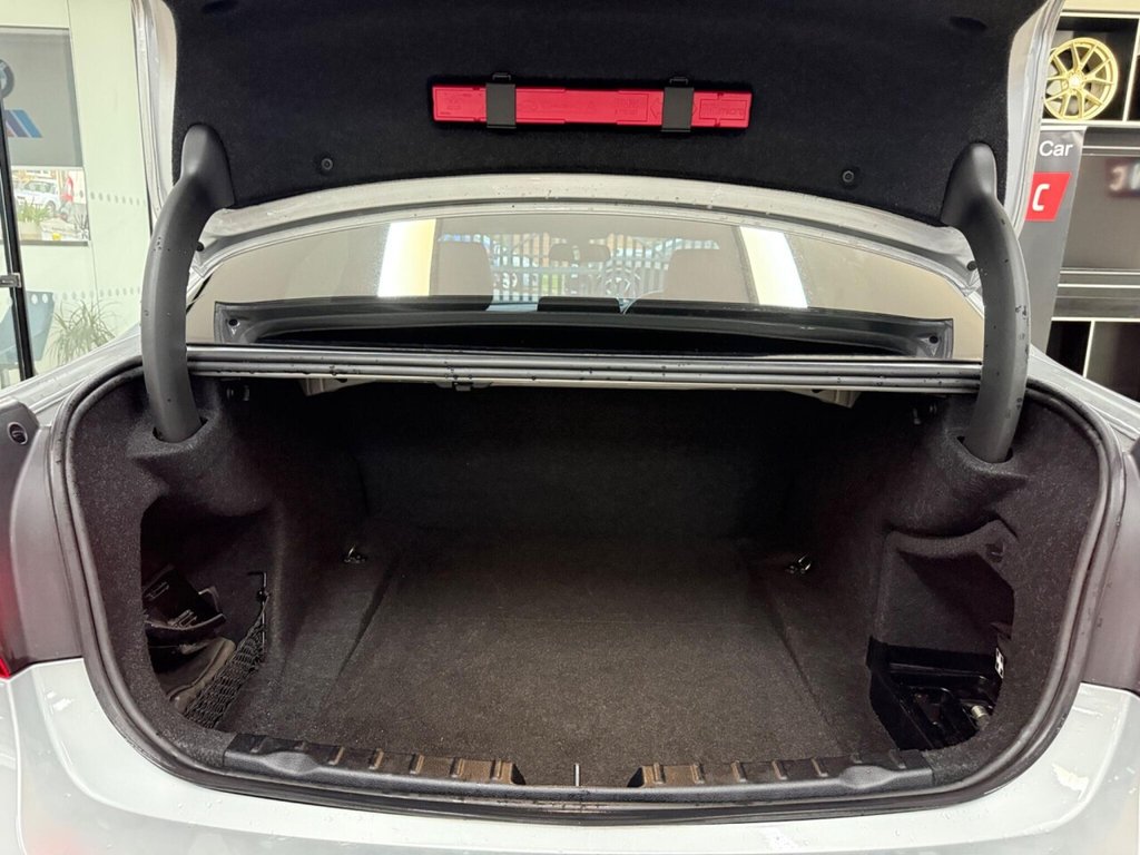 Used BMW 3 Series 2018 for sale - 76482042: Photo 33