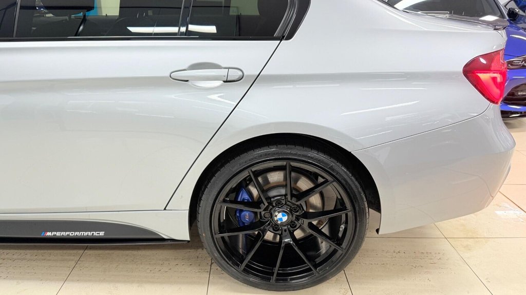 Used BMW 3 Series 2018 for sale - 76482042: Photo 38