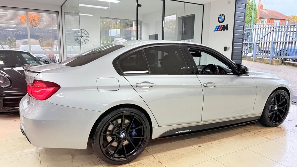 Used BMW 3 Series 2018 for sale - 76482042: Photo 40