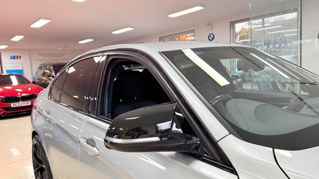 Used BMW 3 Series 2018 for sale - 76482042: Photo 42