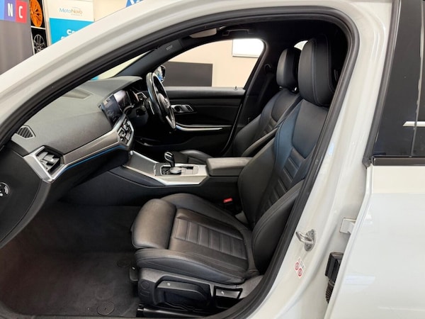 Used BMW 3 Series 2021 for sale - 76106061: Photo 32