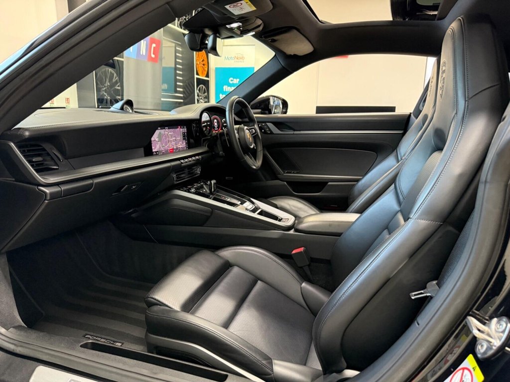 Used Porsche 911 2020 for sale - 76385882: Photo 17