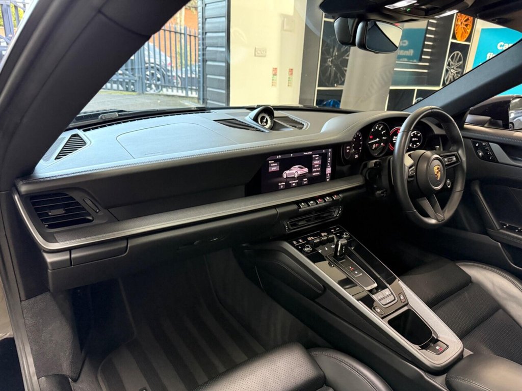 Used Porsche 911 2020 for sale - 76385882: Photo 19