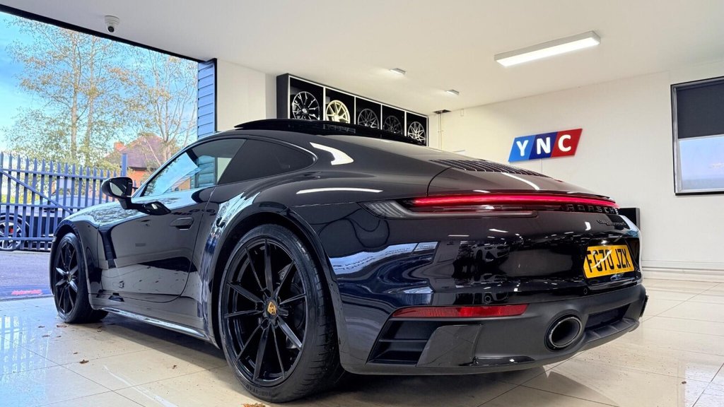 Used Porsche 911 2020 for sale - 76385882: Photo 24