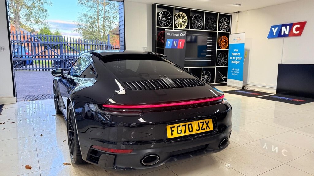 Used Porsche 911 2020 for sale - 76385882: Photo 25