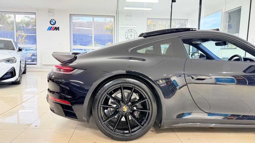 Used Porsche 911 2020 for sale - 76385882: Photo 28