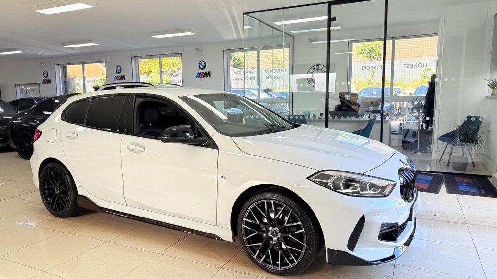 Used BMW 1 Series 2023 for sale - 76039120: Photo 7