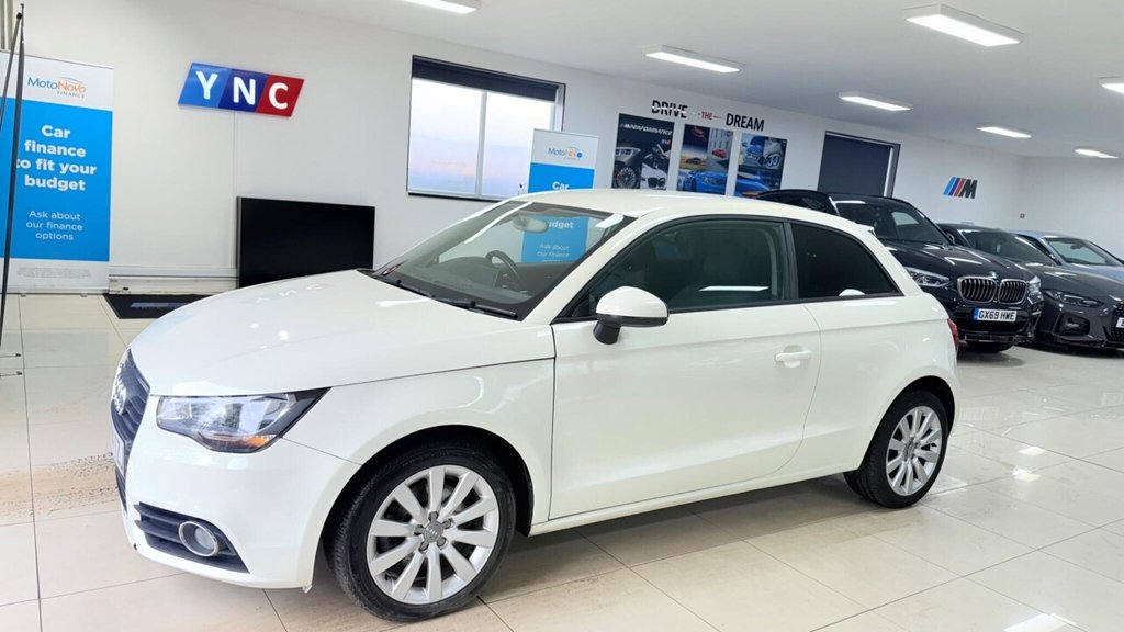 Used Audi A1 2014 for sale - 76333875: Photo 4