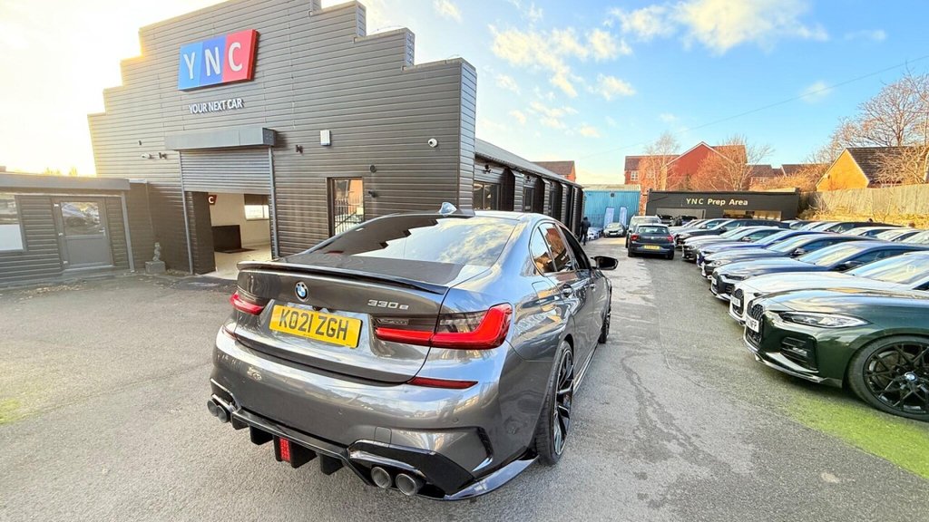 Used BMW 3 Series 2021 for sale - 76901089: Photo 1
