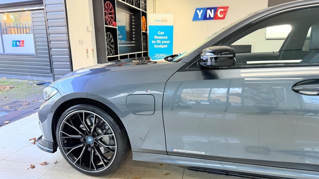 Used BMW 3 Series 2021 for sale - 76901089: Photo 11