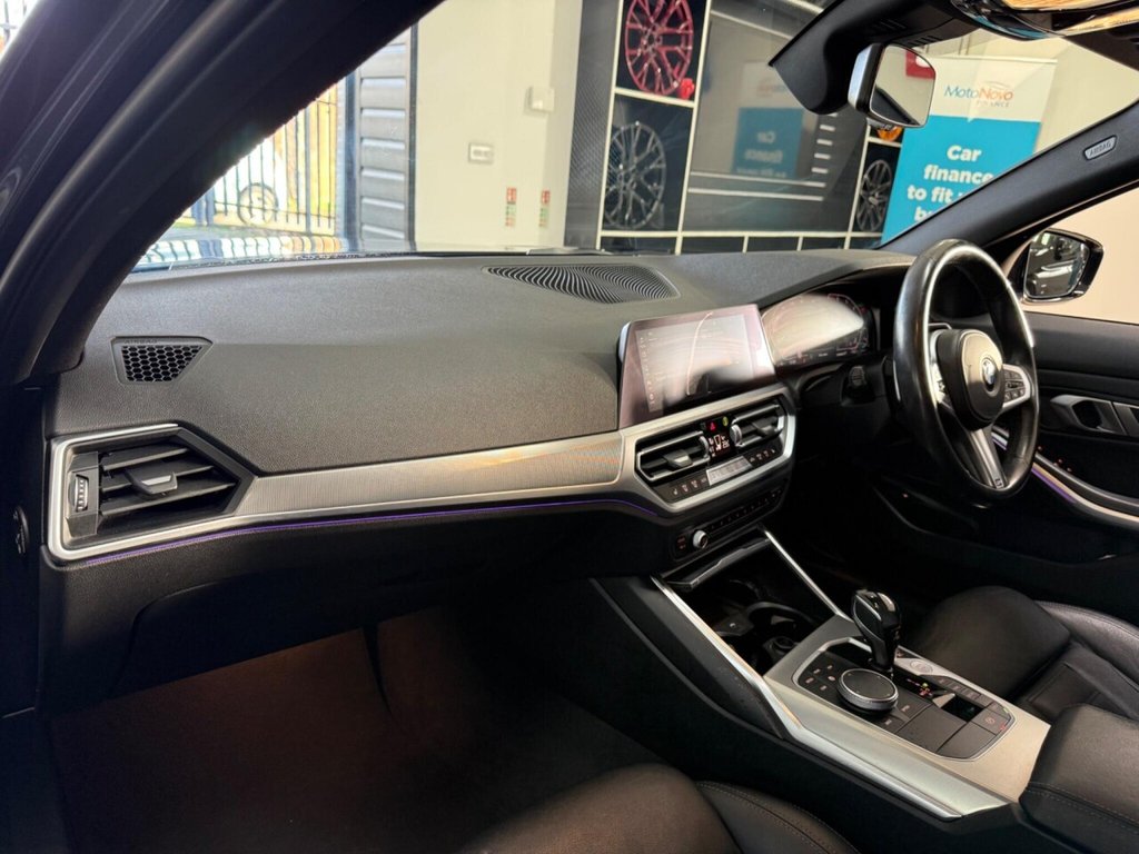Used BMW 3 Series 2021 for sale - 76901089: Photo 32