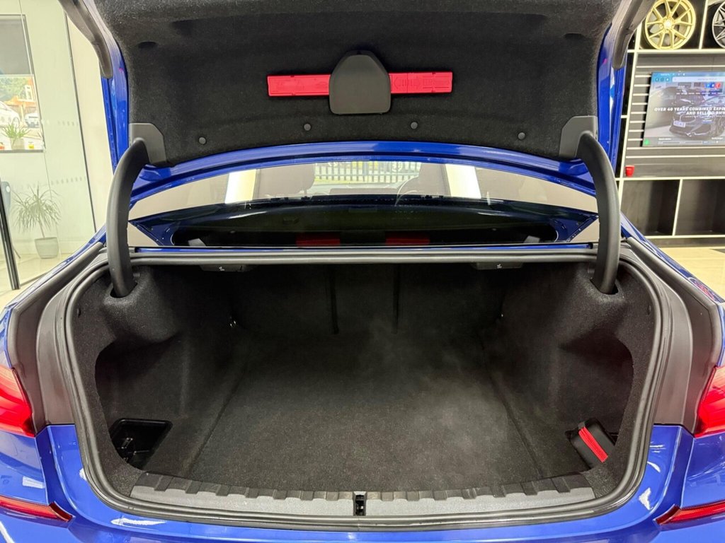 Used BMW 3 Series 2021 for sale - 77200198: Photo 34