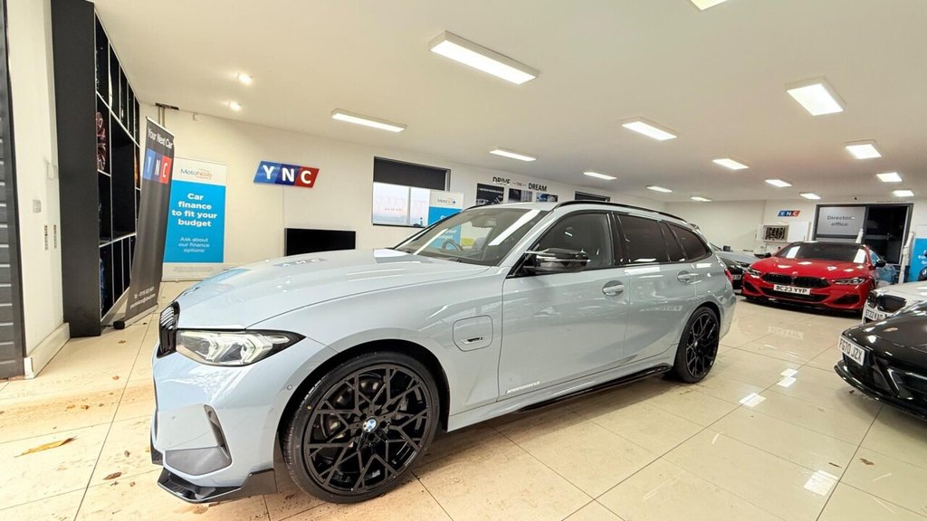 Used BMW 3 Series 2022 for sale - 76470557: Photo 10