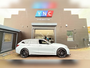 Used BMW 3 Series 2022 for sale - 76470557: Photo